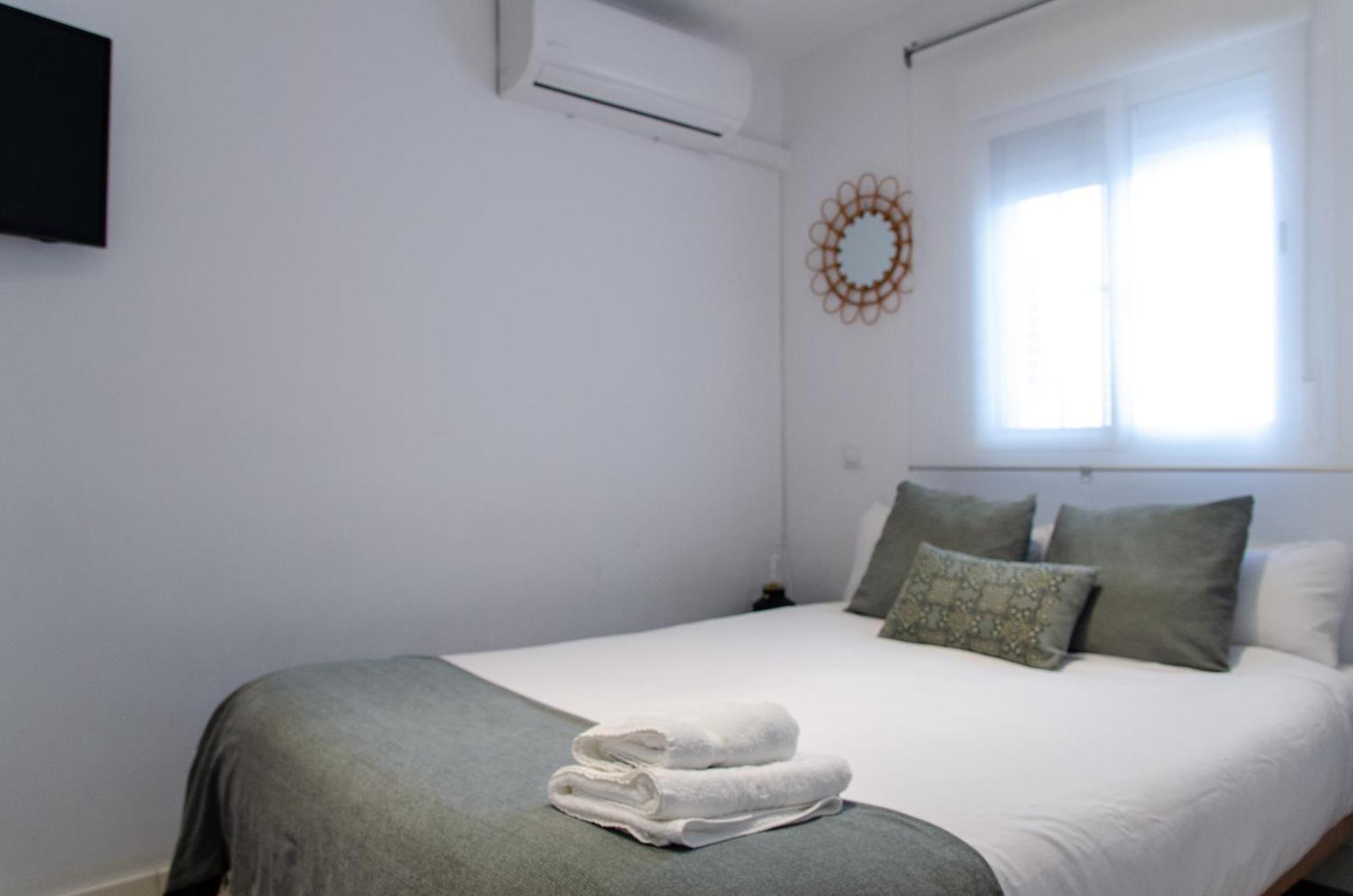 Moderno En Triana 2 Y Aire Acondicionado Apartment
